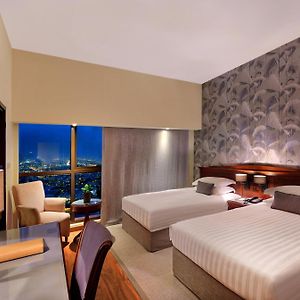 Skyline Economy Room